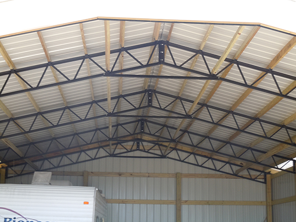 Steel Trusses Hybrid Barns